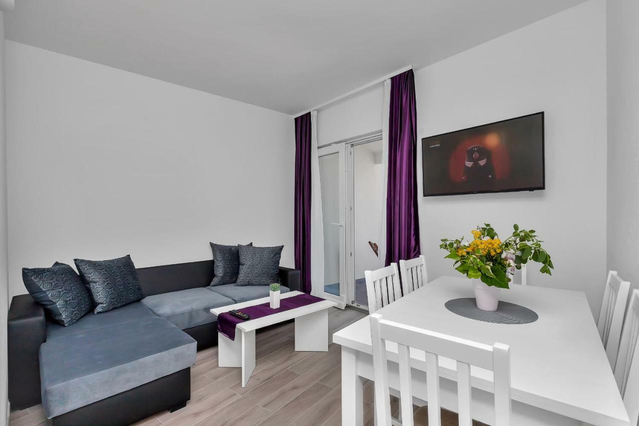 Apartmani Daniela Podgora Exterior photo
