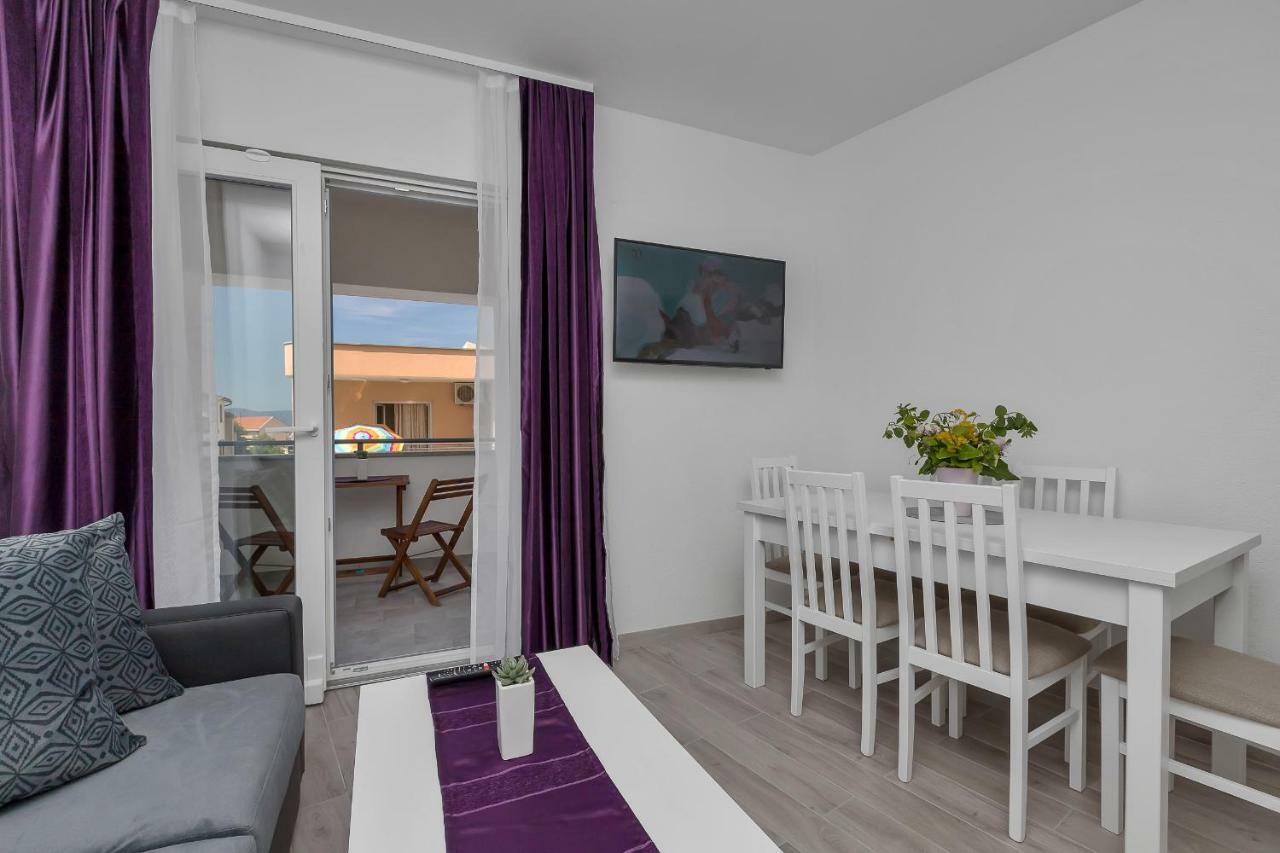 Apartmani Daniela Podgora Exterior photo
